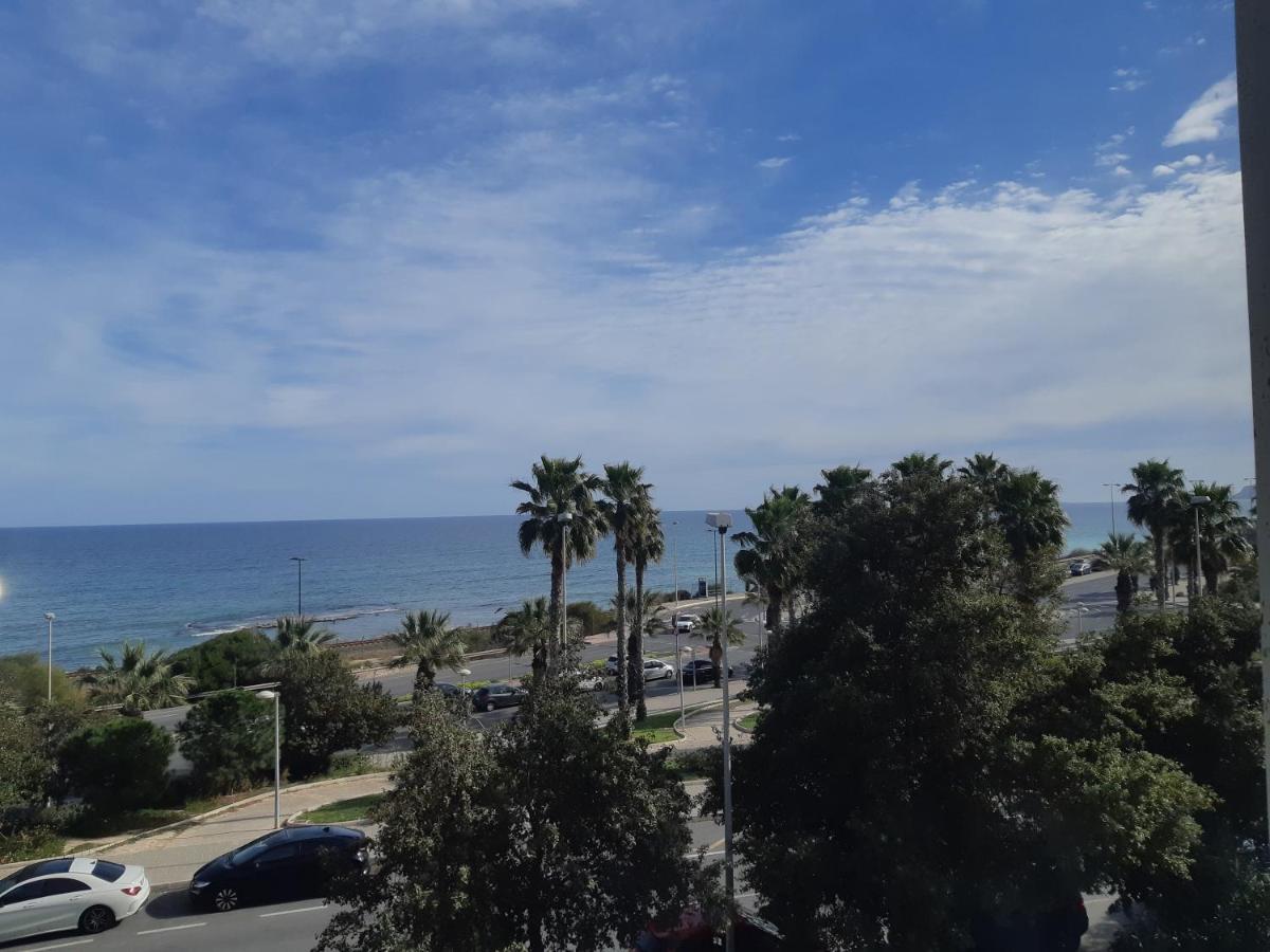 Ibis Hotel Alicante Esterno foto
