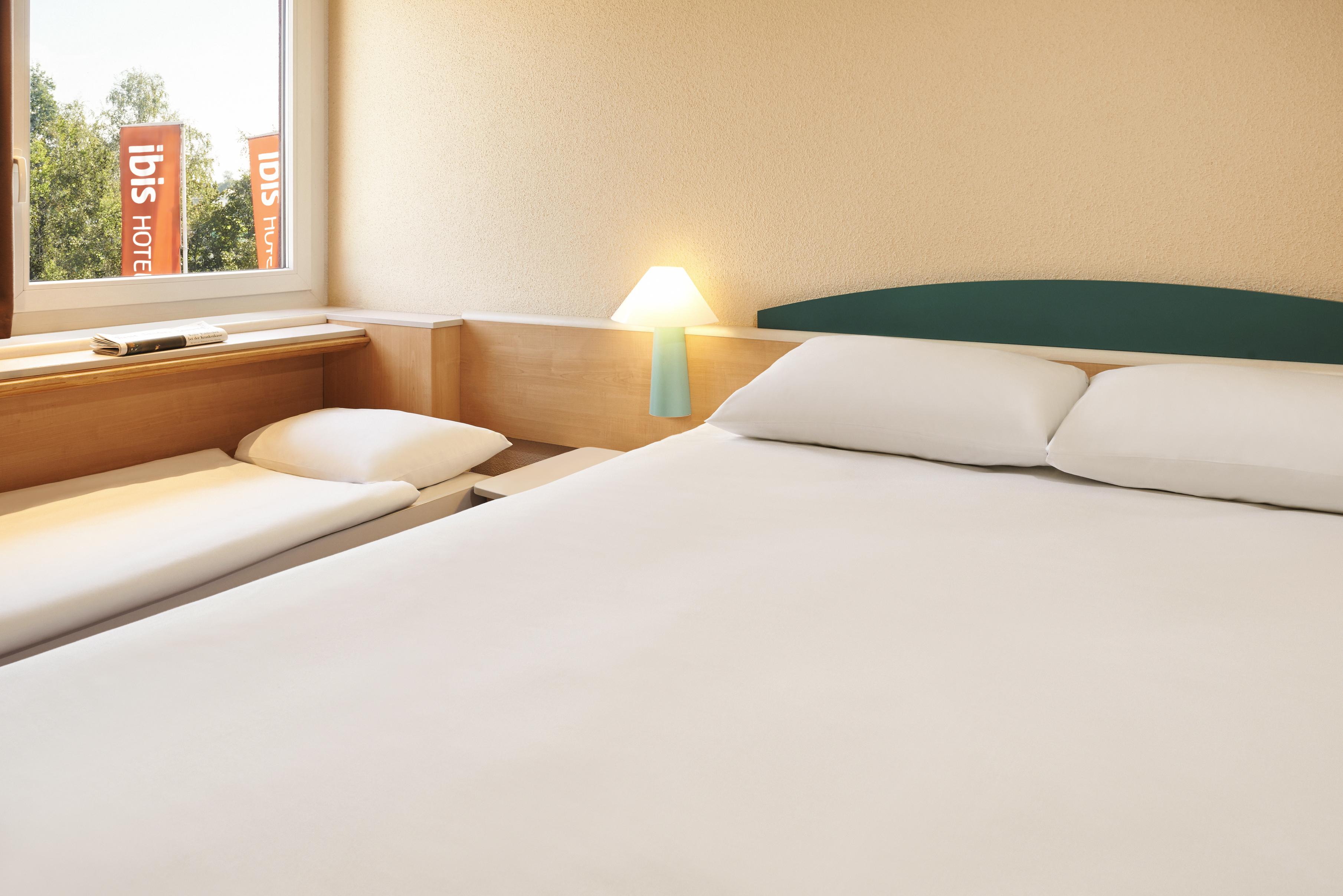 Ibis Hotel Alicante Esterno foto