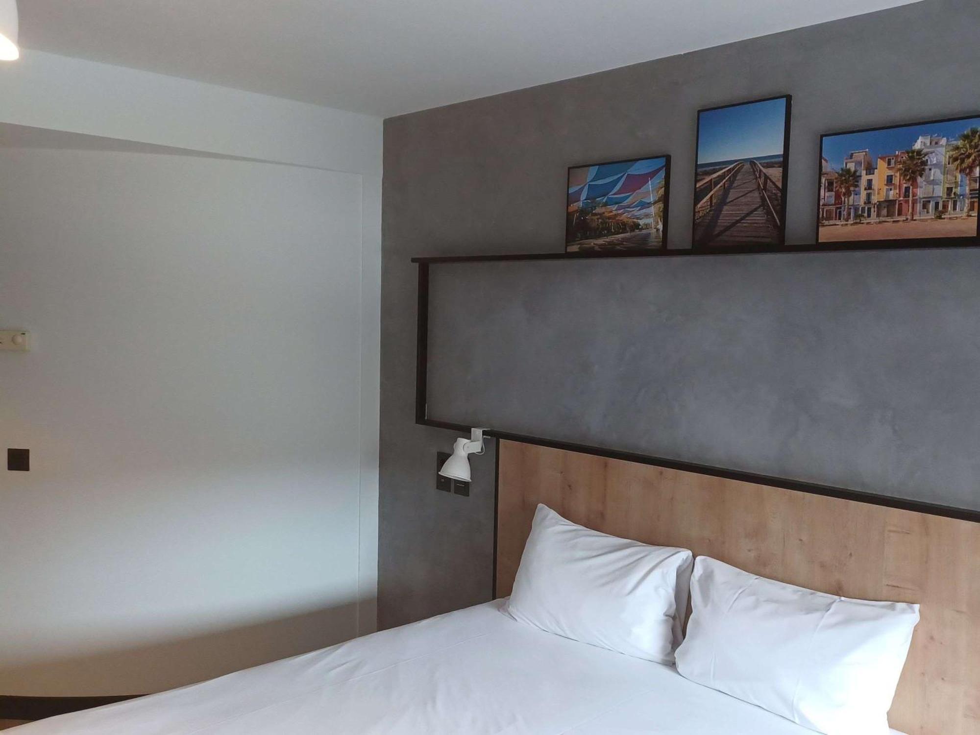 Ibis Hotel Alicante Esterno foto